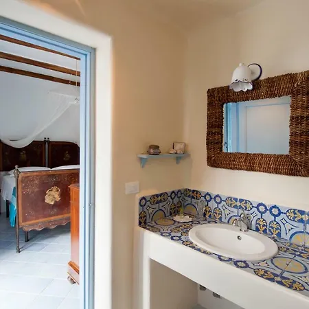 Casa Elisa * ליפארי